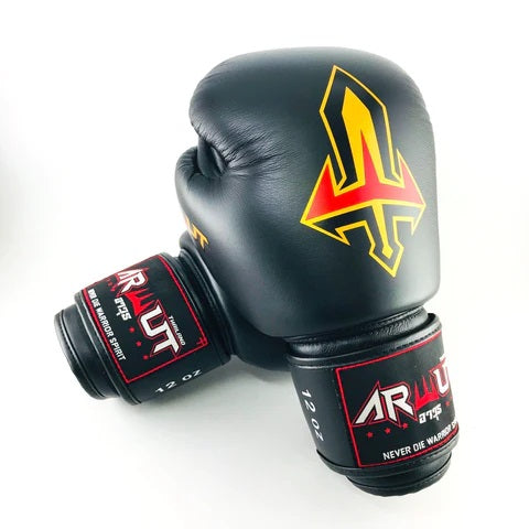 Arwut BG1 Boxing Gloves - Black - front view | Muay Thai Gear